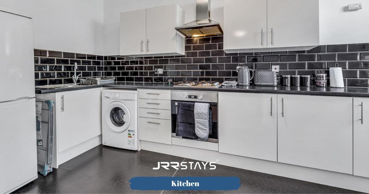 Cardiff Stylish 2 Bedroom Sleeps 6 Wi-Fi - Jrr Stays Экстерьер фото